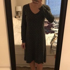 Comfy, fall/winter dress never worn!